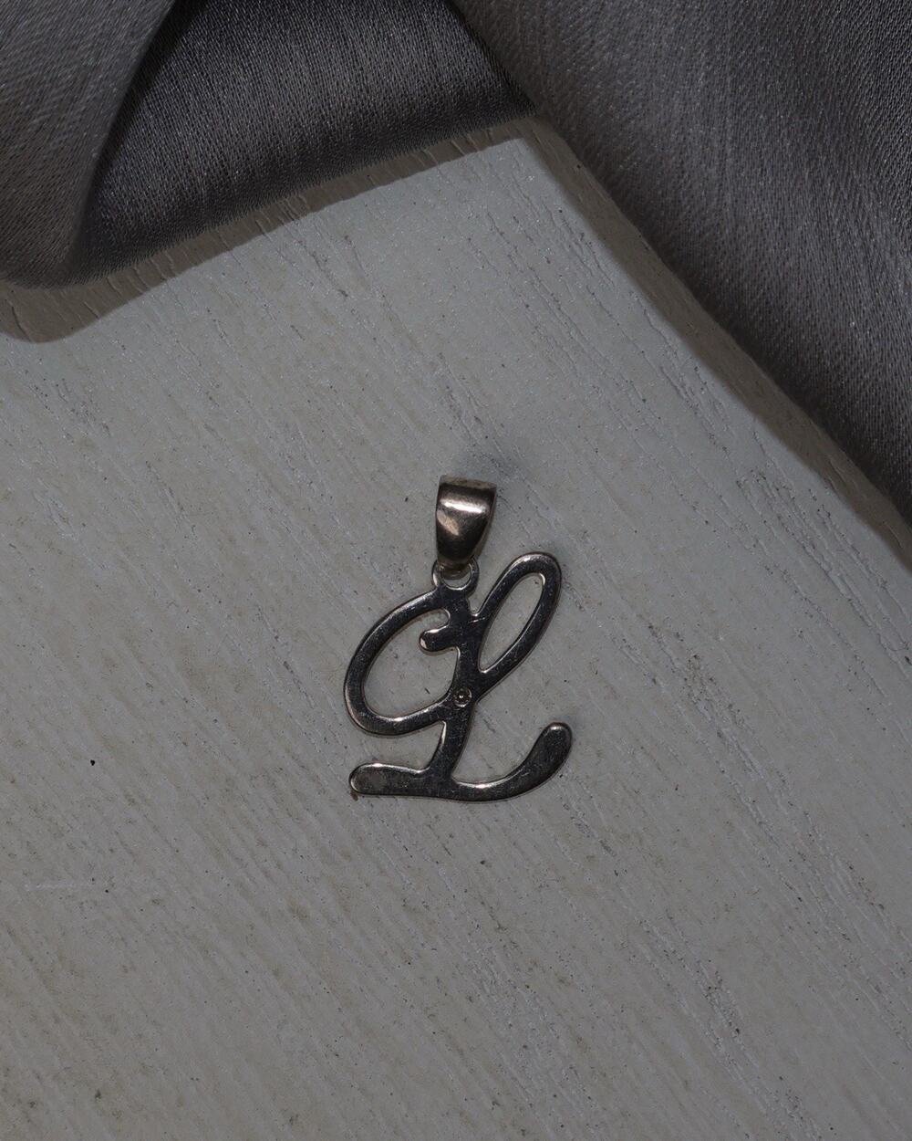 Sterling Silver “ L” Letter Diamond Pendant 0.8G / 0.7in